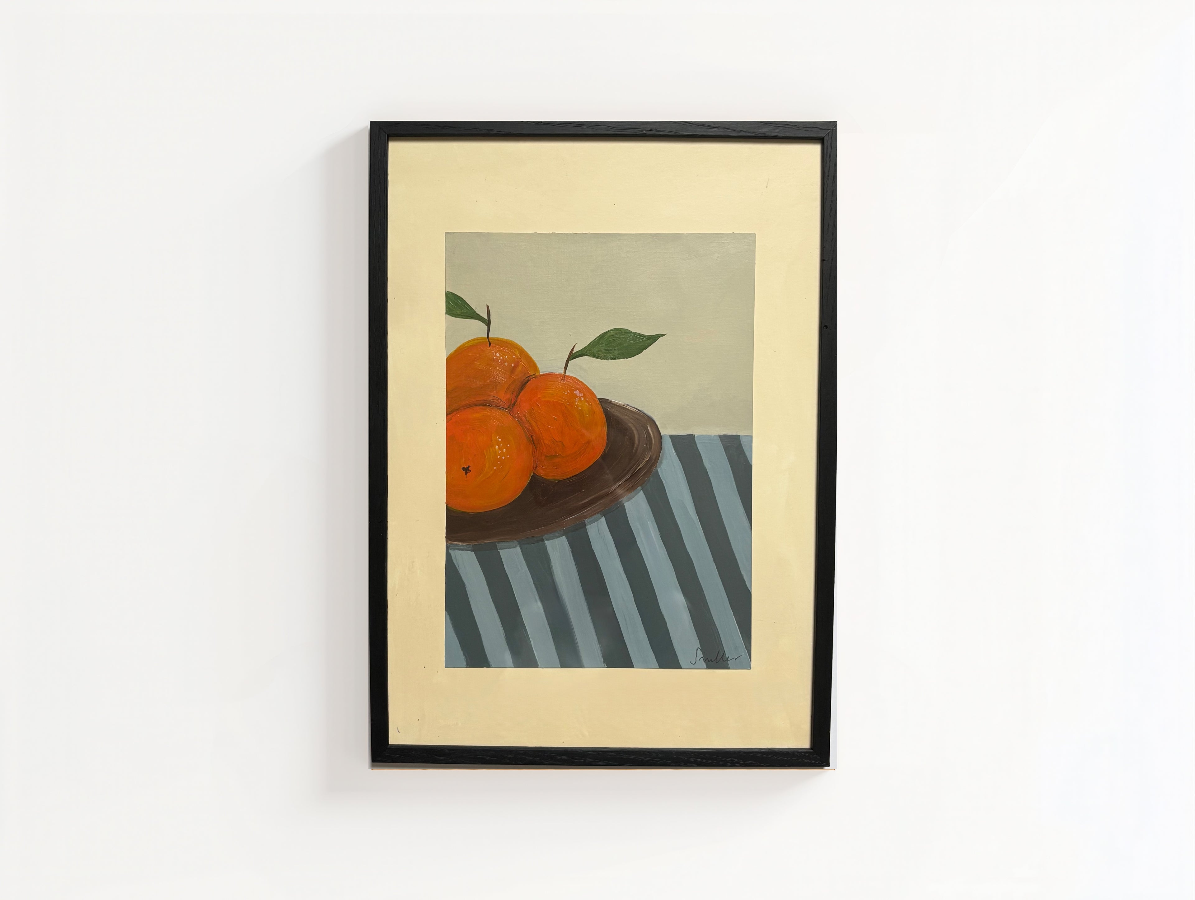 Oranges in a bowl